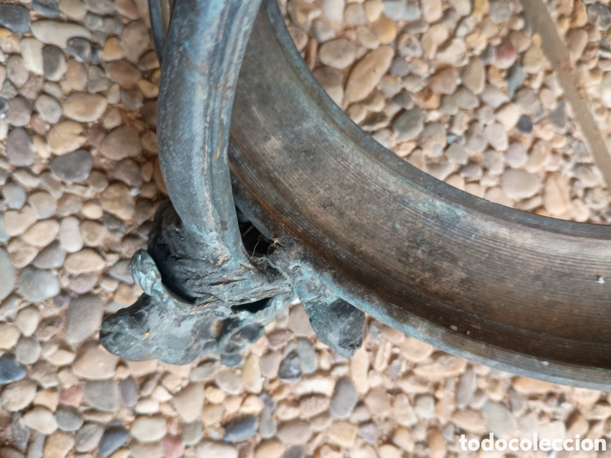 Antig&uuml;edades: Bas&eacute; bronce jarr&oacute;n o l&aacute;mpara florero - Foto 3