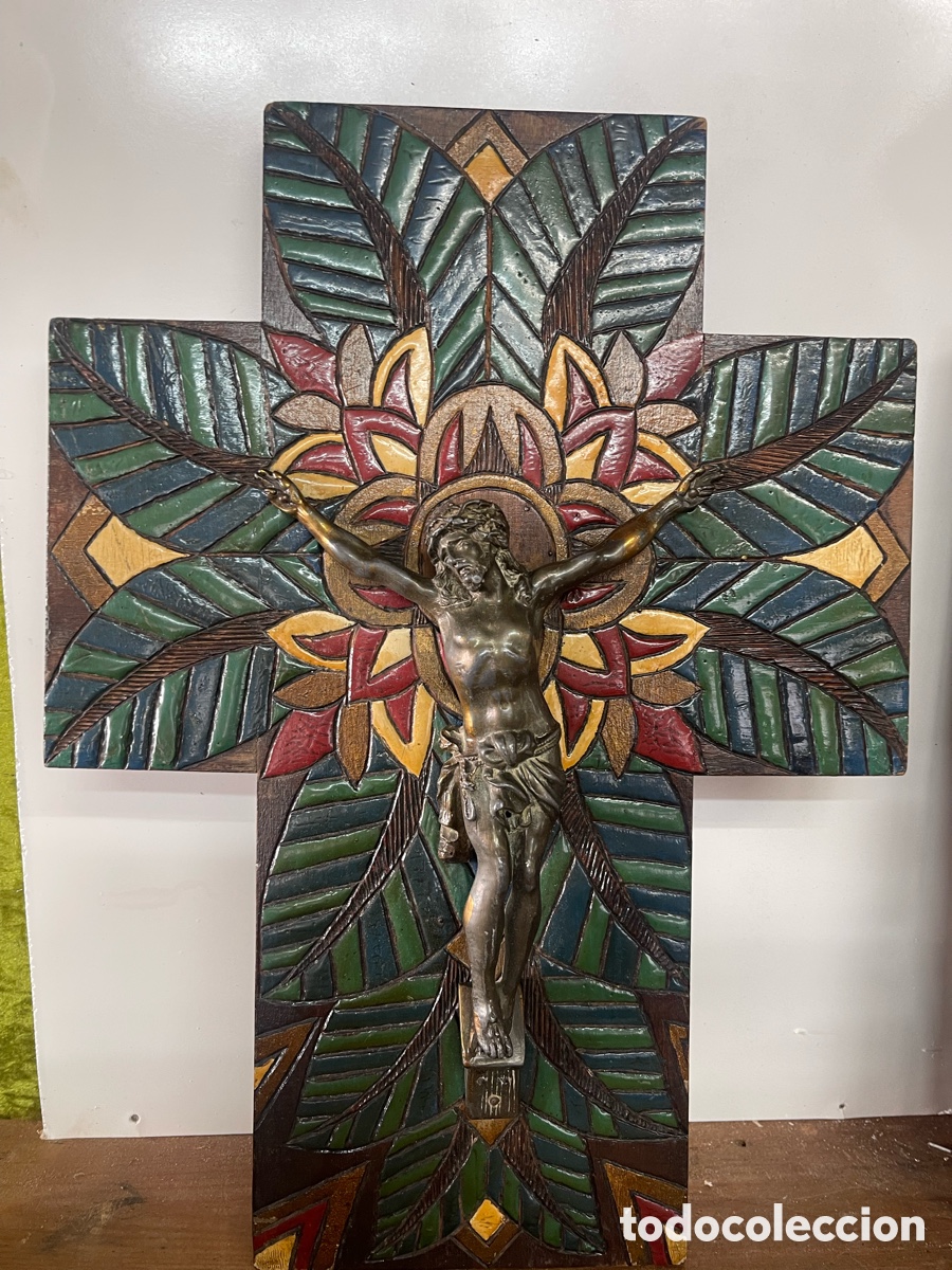 Antig&uuml;edades: Cruz de madera con cristo en bronce - Foto 1