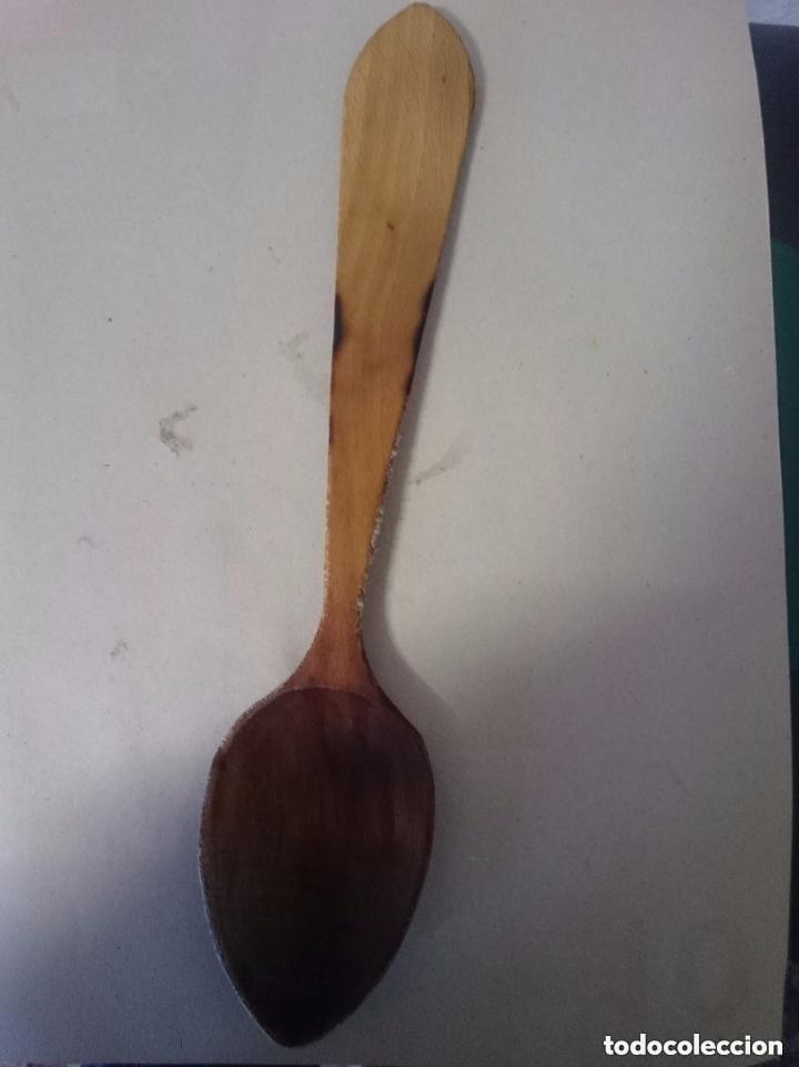 Antig&uuml;edades: CUCHARON DE MADERA - A&Ntilde;OS 60 - Foto 1