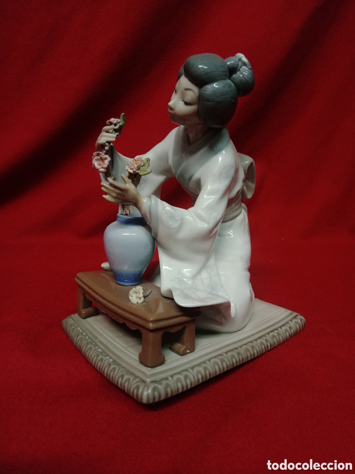 Antig&uuml;edades: Lladro figura Geisha - Foto 4