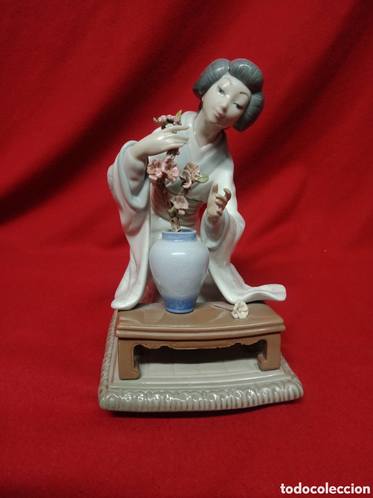 Antig&uuml;edades: Lladro figura Geisha - Foto 8