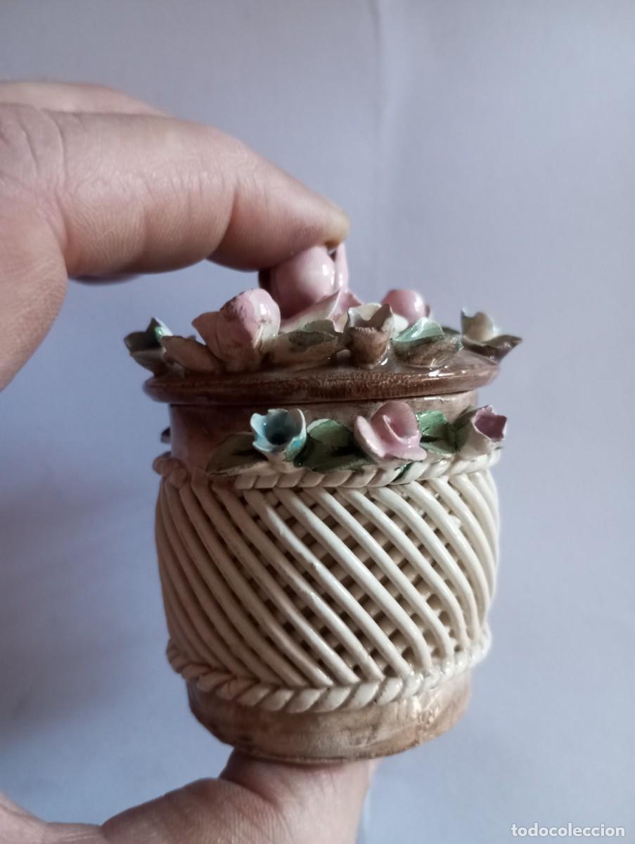 Antig&uuml;edades: CAJITA DE CER&Aacute;MICA CAPODIMONTE - Foto 5