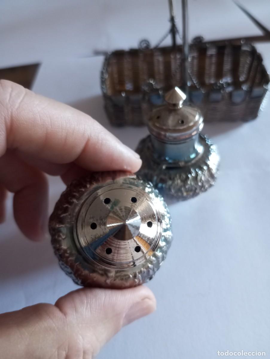 Antig&uuml;edades: JUEGO DE SALEROS DE PLATA - Foto 5