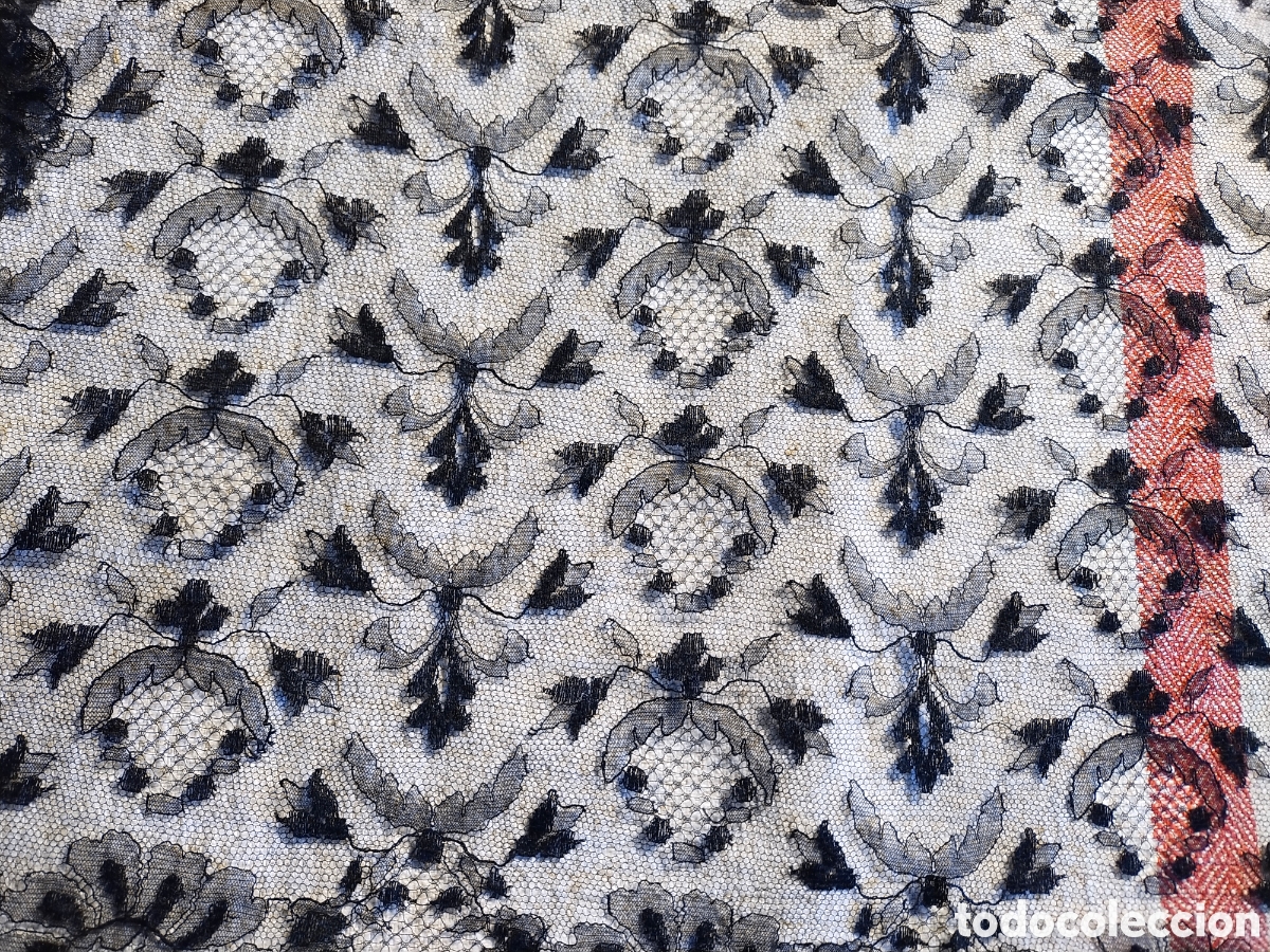 Antig&uuml;edades: Mantilla velo de encaje Chantilly - Foto 3