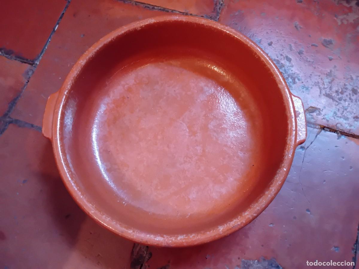 Antig&uuml;edades: Cazuela de barro vidriada - Foto 1