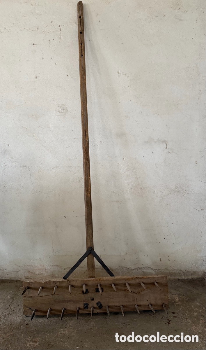 Antig&uuml;edades: Rastra antigua madera p&uacute;as hierro - Foto 1