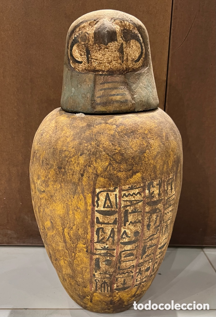 Antig&uuml;edades: Vasos Canopes de madera policromada - Foto 6