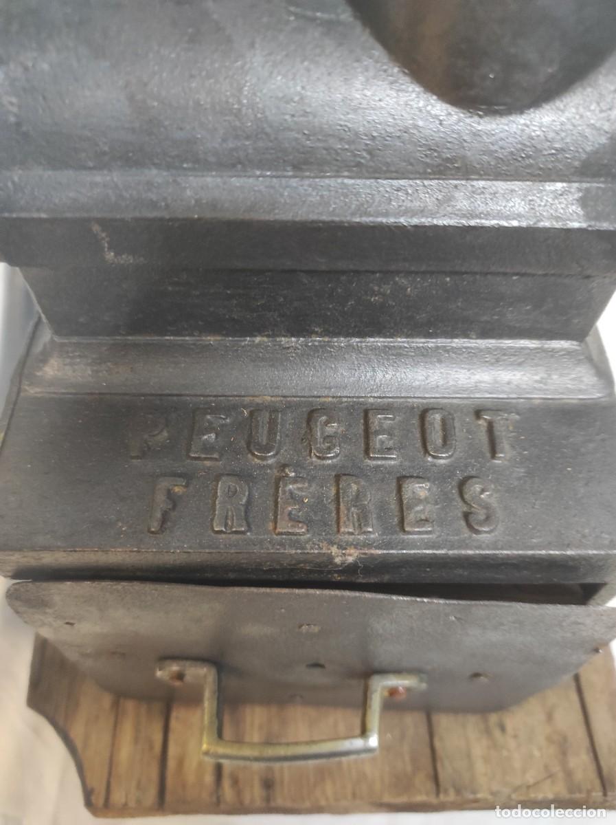 Antig&uuml;edades: Gran molinillo de caf&eacute; Peugeot! - Foto 2