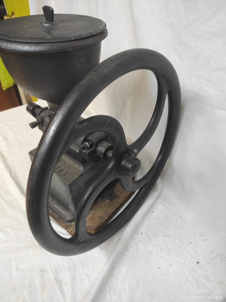 Antig&uuml;edades: Gran molinillo de caf&eacute; Peugeot! - Foto 10