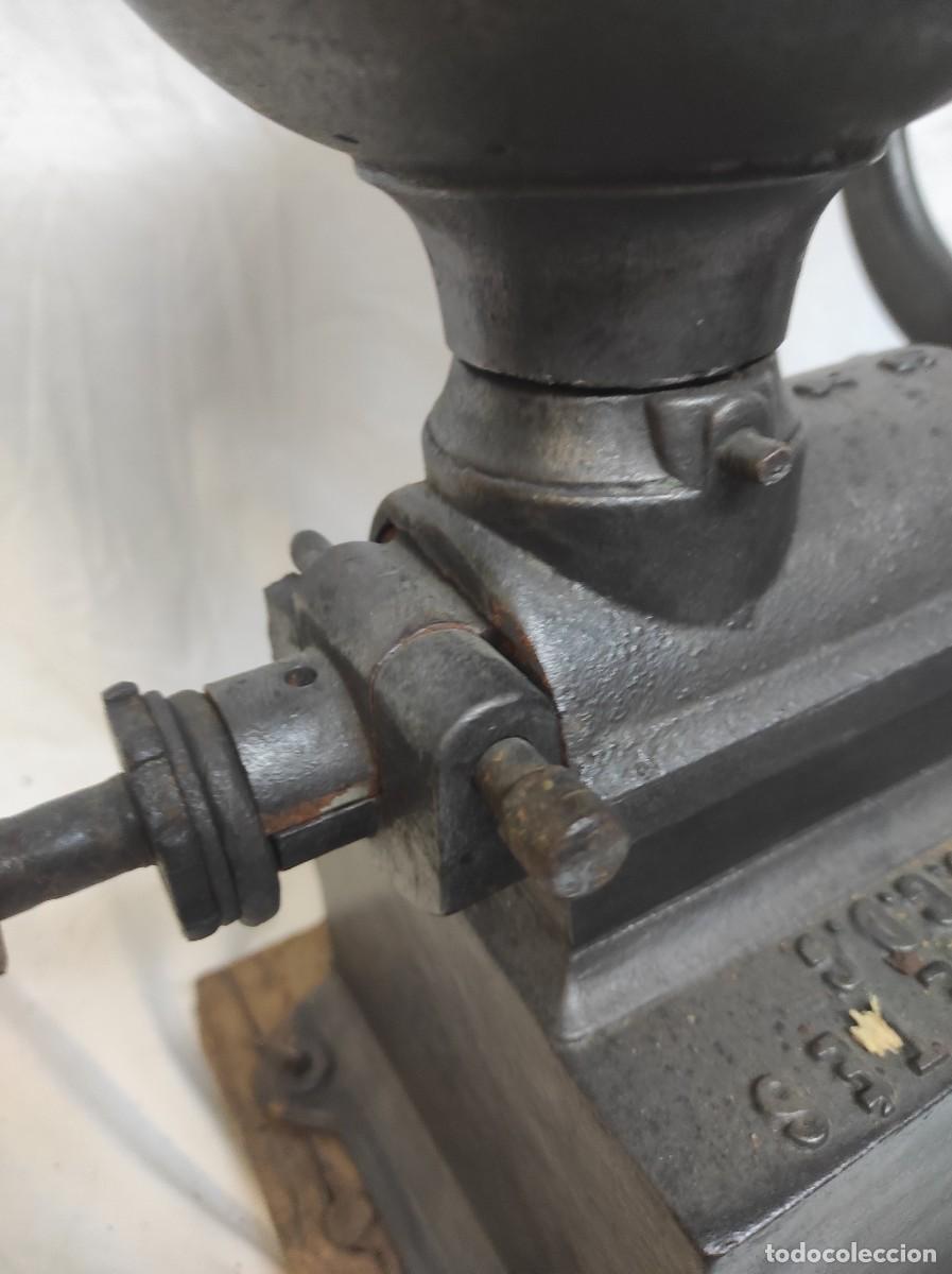 Antig&uuml;edades: Gran molinillo de caf&eacute; Peugeot! - Foto 18