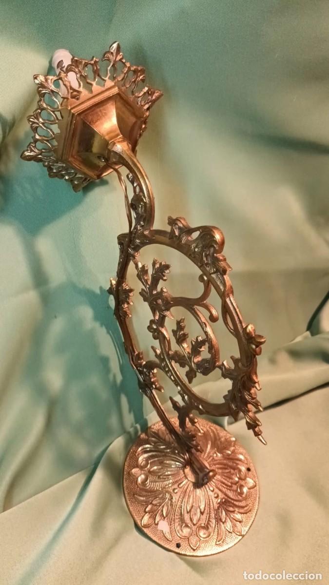 Antig&uuml;edades: CANDELABRO DE PARED DE BRONCE ANTIGUO. - Foto 1
