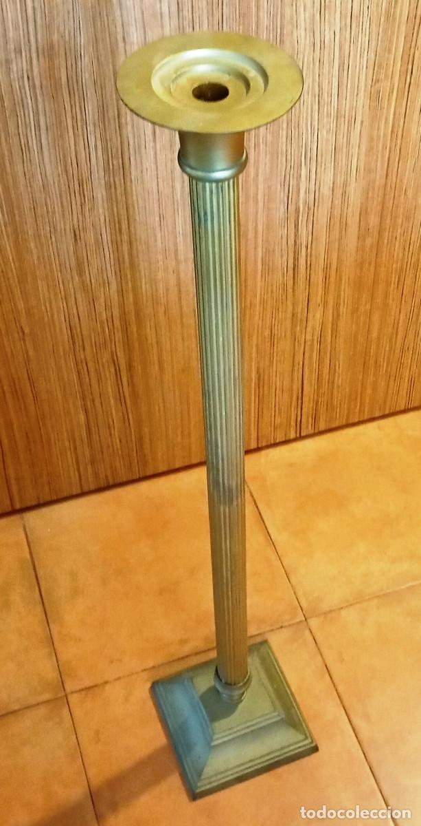 Antig&uuml;edades: Columna Portavelas en Bronce - Foto 2