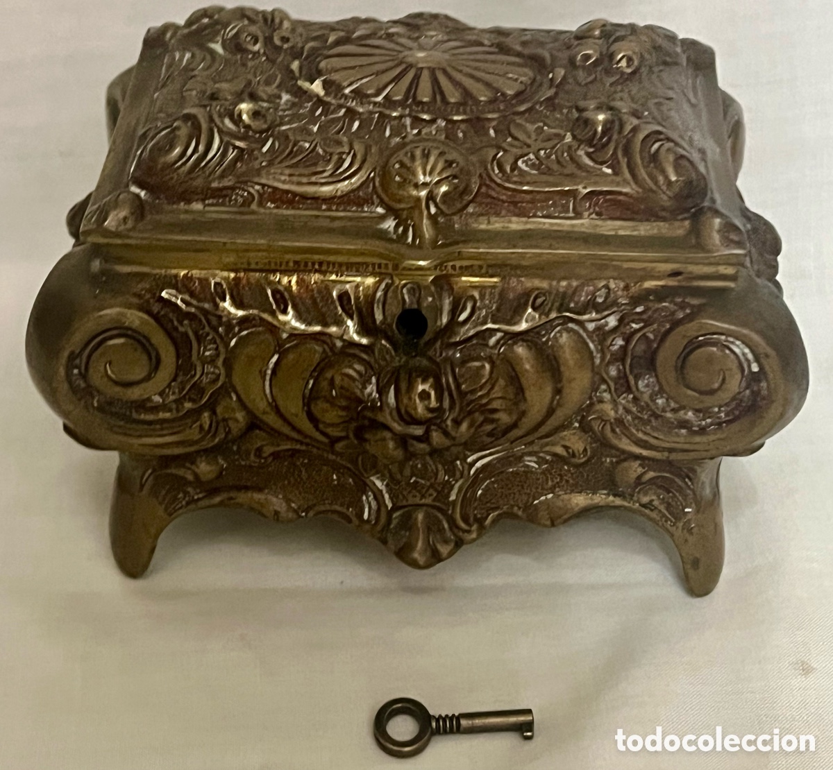 Antig&uuml;edades: CAJA -JOYERO DE BRONCE SIGLO XIX - Foto 7