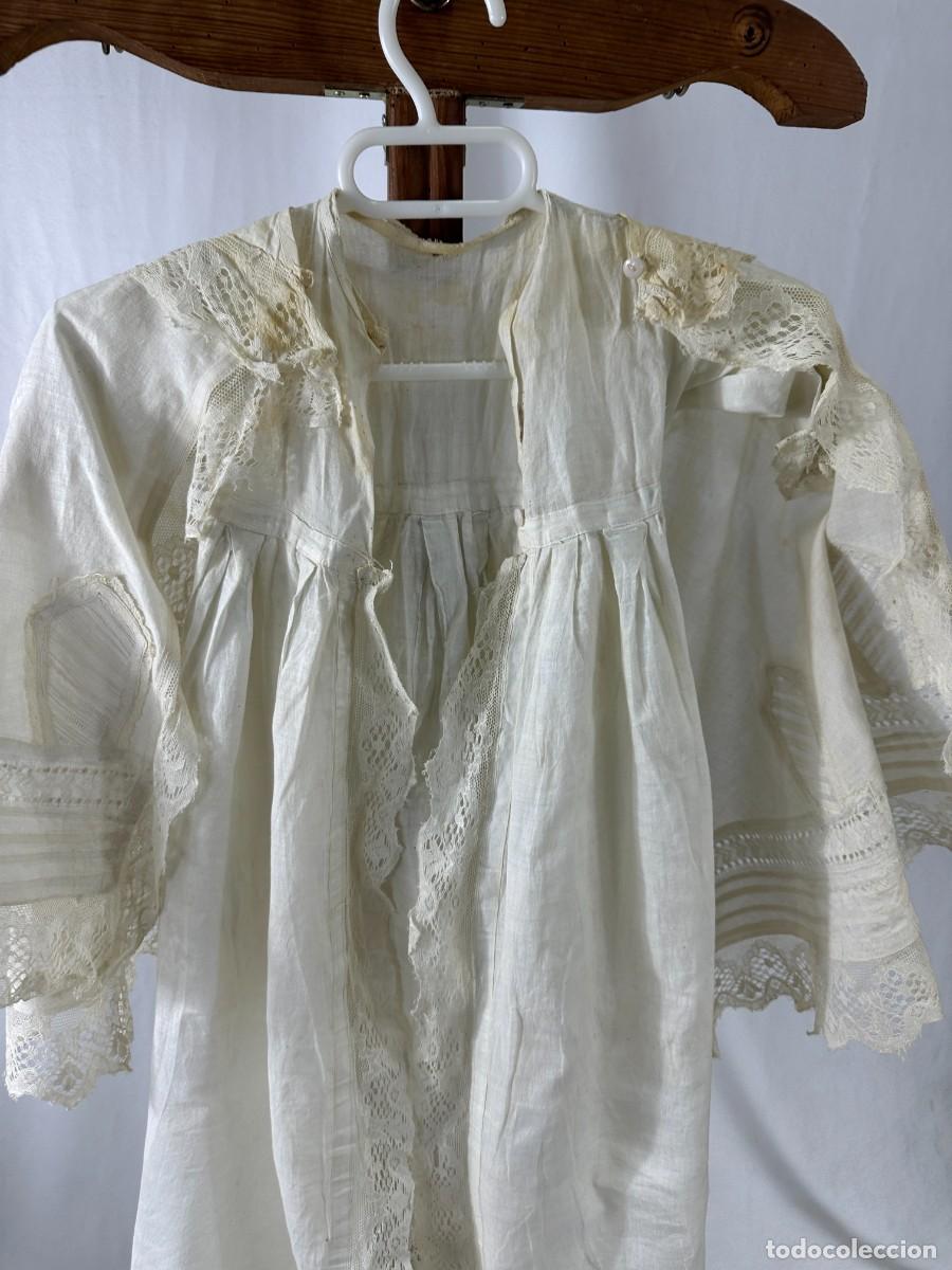 Antig&uuml;edades: Antiguo vestido y capa de cristianar - Foto 11
