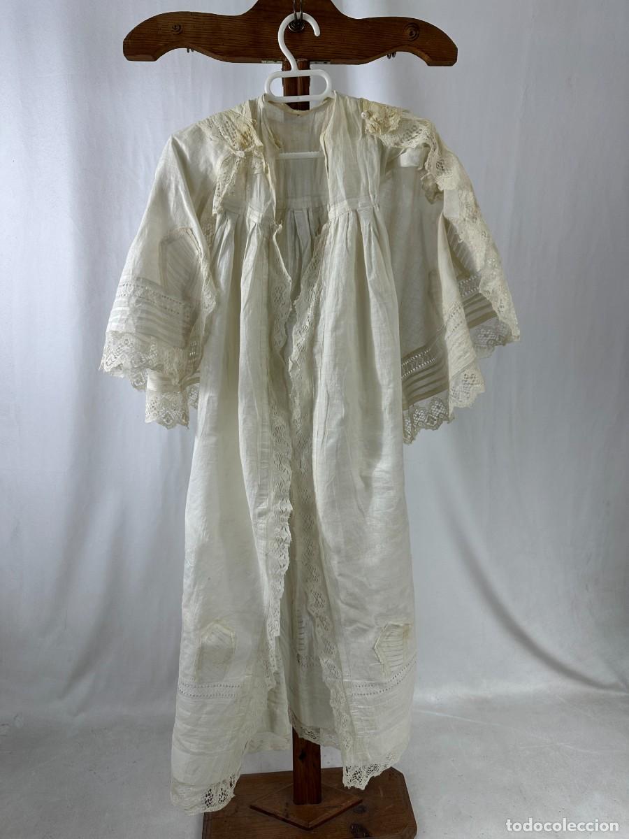 Antig&uuml;edades: Antiguo vestido y capa de cristianar - Foto 12
