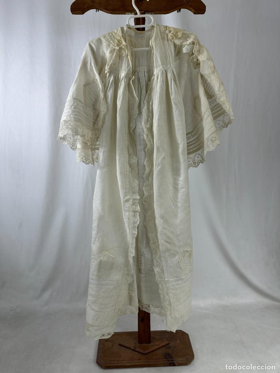 Antig&uuml;edades: Antiguo vestido y capa de cristianar - Foto 18