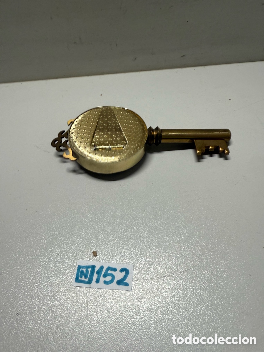 Antig&uuml;edades: Term&oacute;metro vintage coleccionable en forma de llave - Foto 2