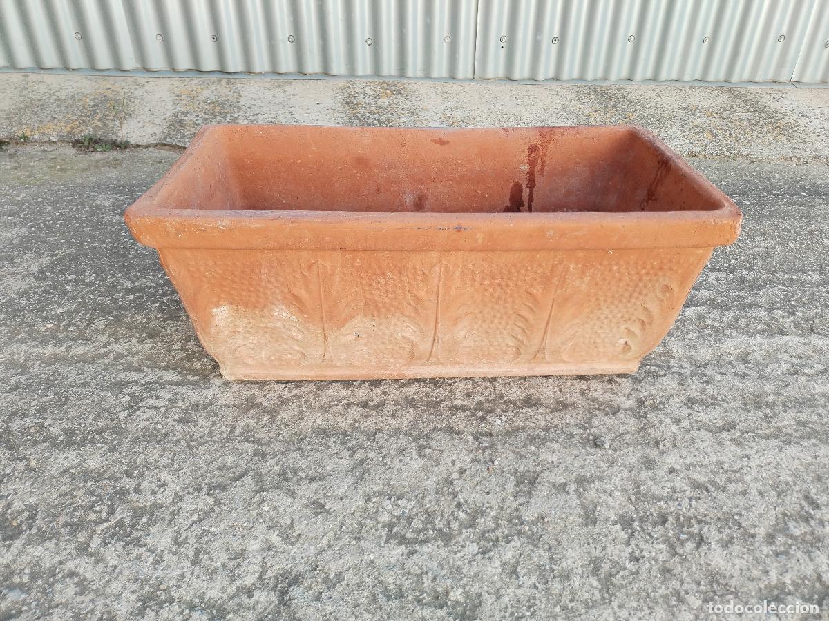 Antig&uuml;edades: macetero rectangular de terracota - Foto 4
