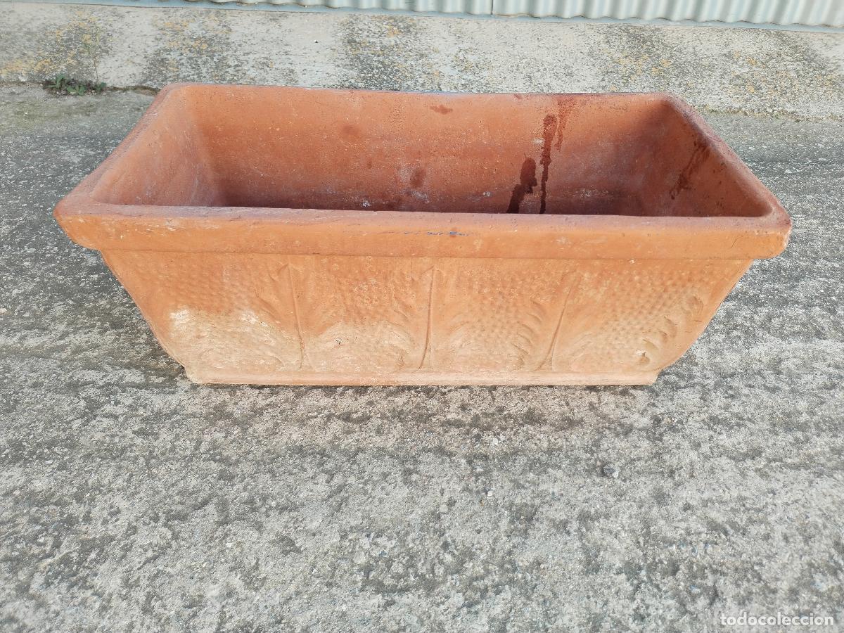Antig&uuml;edades: macetero rectangular de terracota - Foto 8