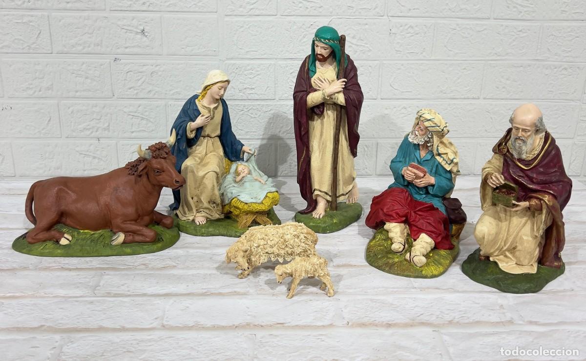 Antig&uuml;edades: Figuras de Bel&eacute;n decoradas a mano - Foto 1