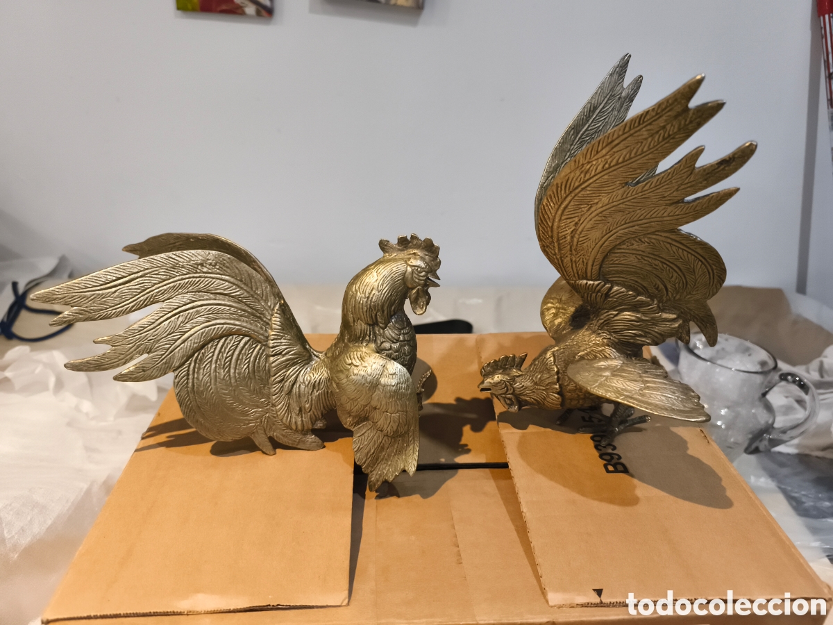 Antig&uuml;edades: Pareja gallos pelea bronce - Foto 1