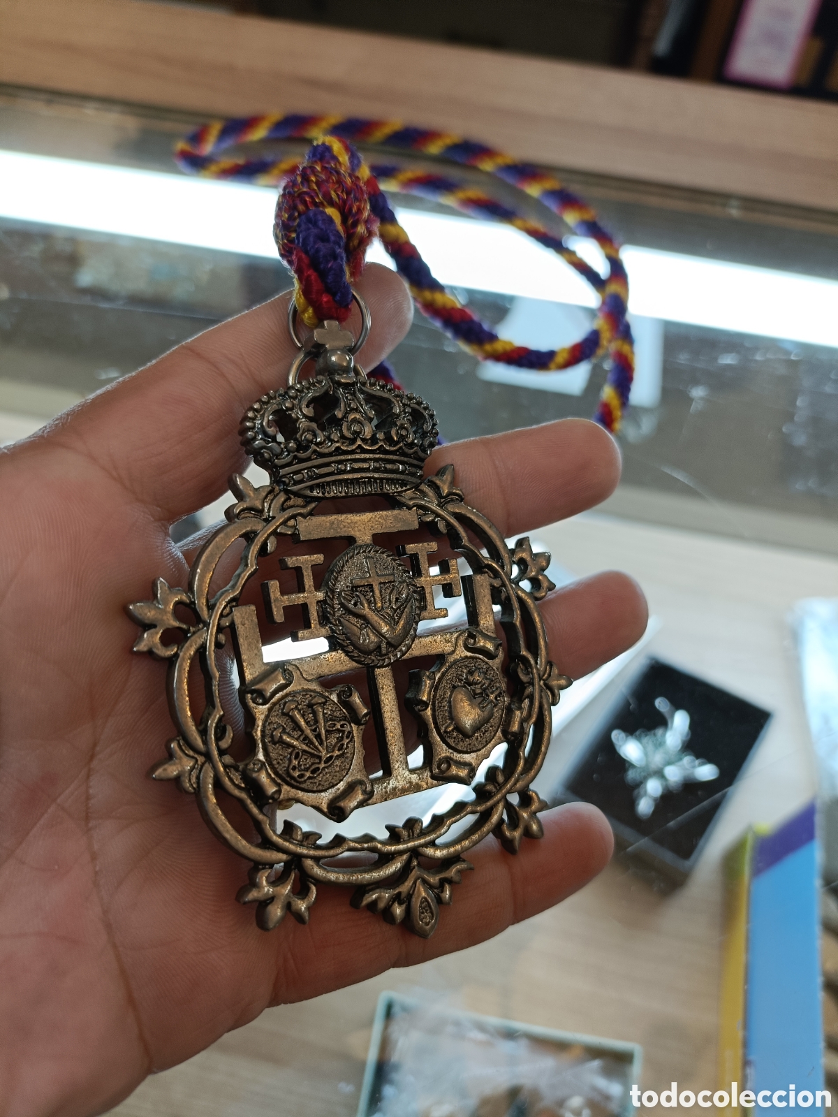 Antig&uuml;edades: MEDALLA RELIGIOSA COFRAD&Iacute;A - Foto 2