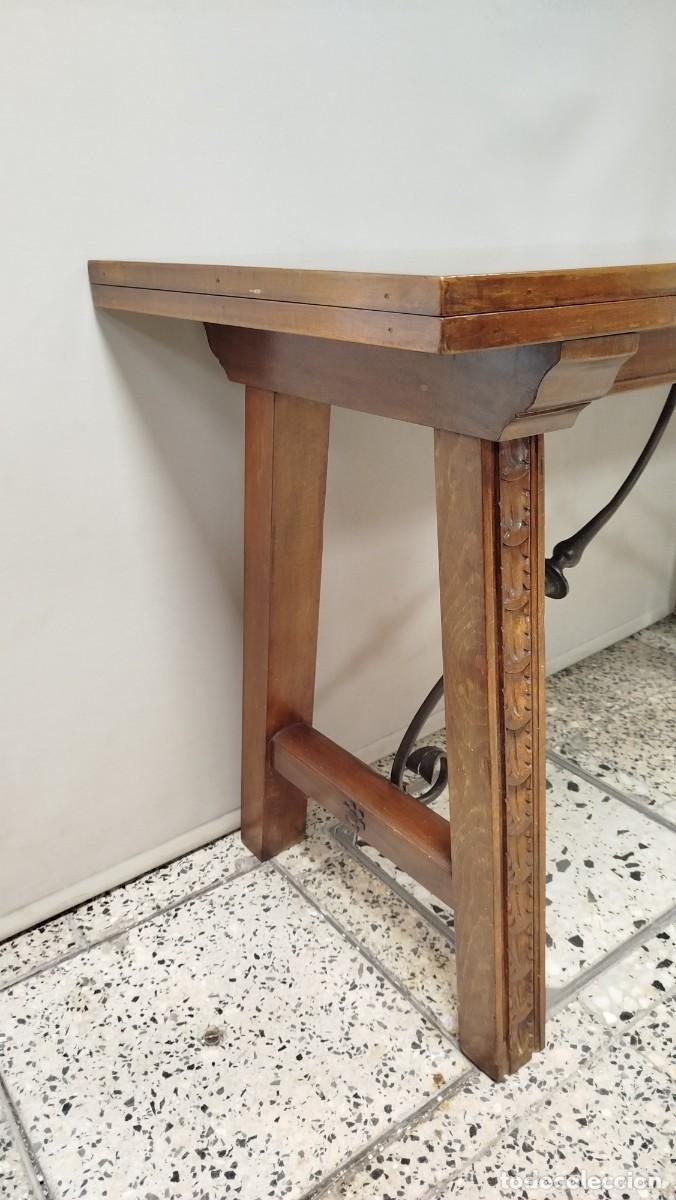 Antig&uuml;edades: MESA COMEDOR PLEGABLE CHAMBRANAS HIERRO - Foto 6