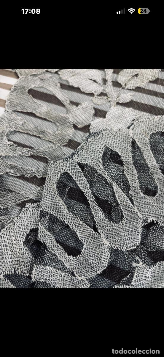 Antig&uuml;edades: Mantilla negra y gris - Foto 8