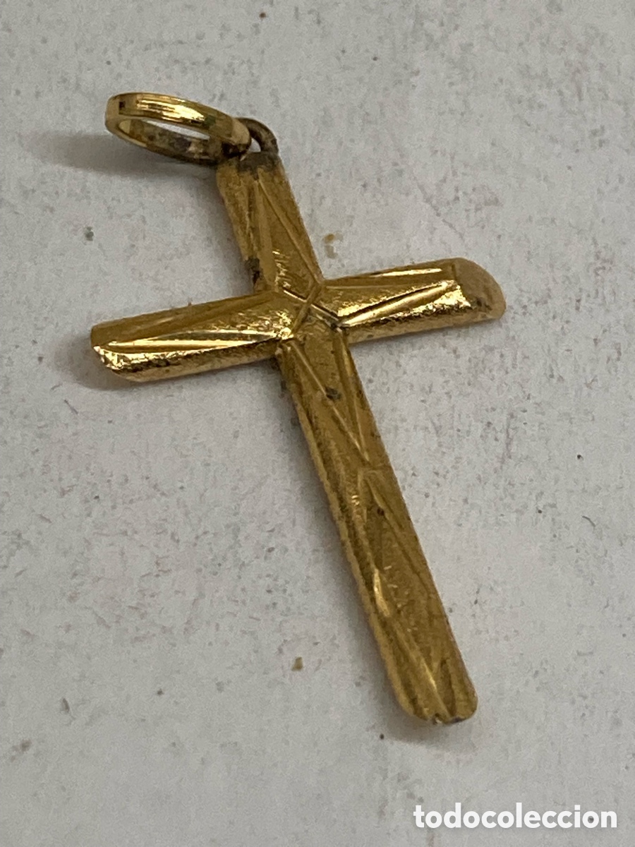 Antig&uuml;edades: Cruz de plata dorada C474 - Foto 1