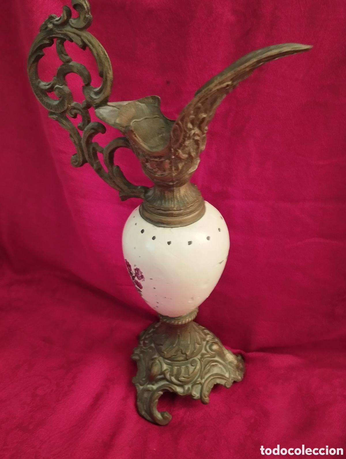 Antig&uuml;edades: &Aacute;nfora antigua bronce ornamentado. - Foto 8