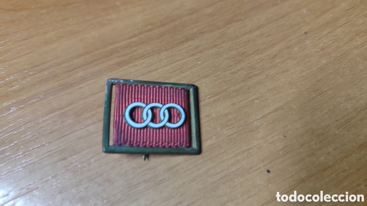 Antiquit&eacute;s: Pin Audi. Pin muy antiguo de Audi