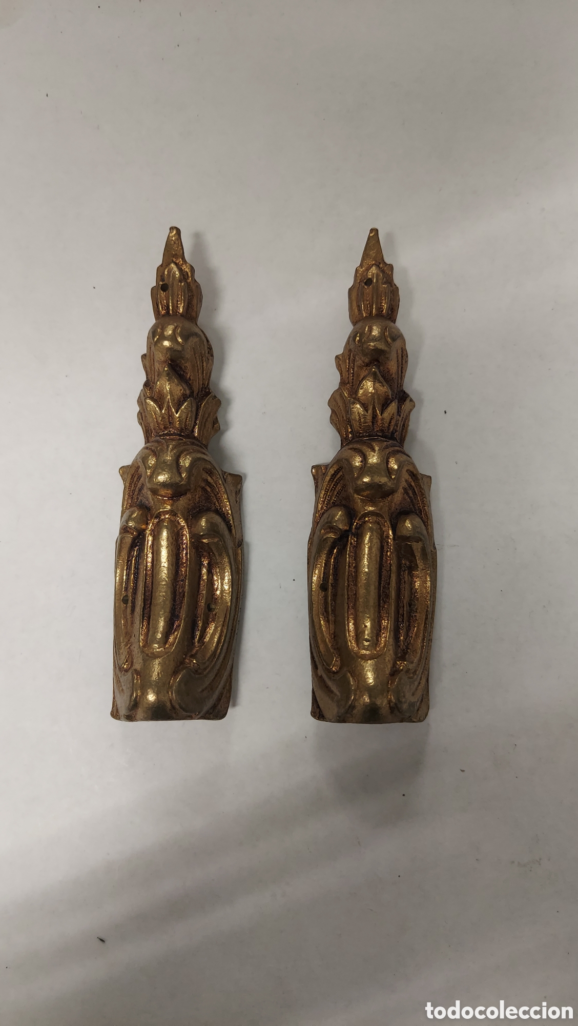 Antig&uuml;edades: Embellecedores de bronce para mueble - Foto 2