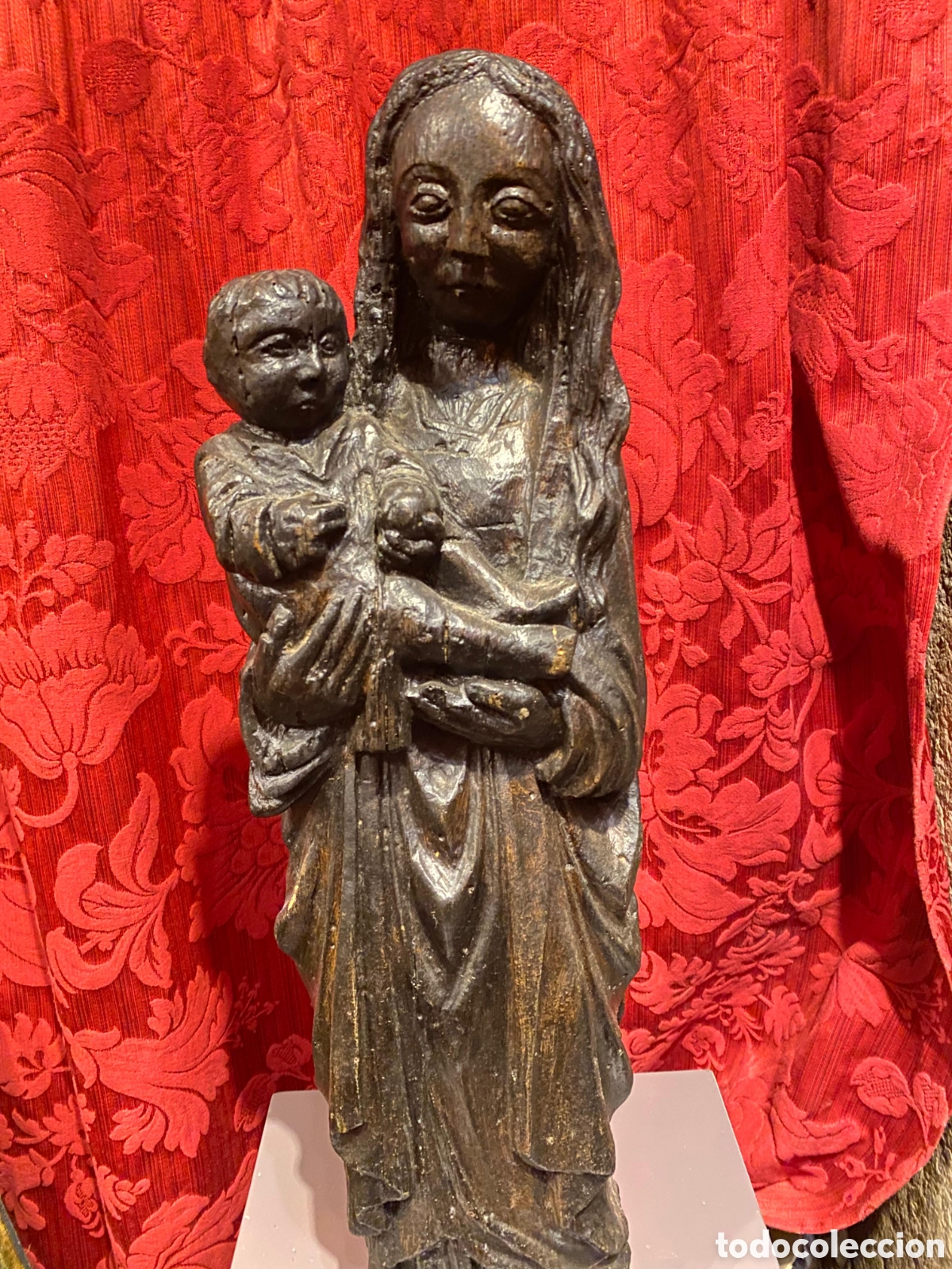 Antig&uuml;edades: Virgen con ni&ntilde;o en madera - Foto 1
