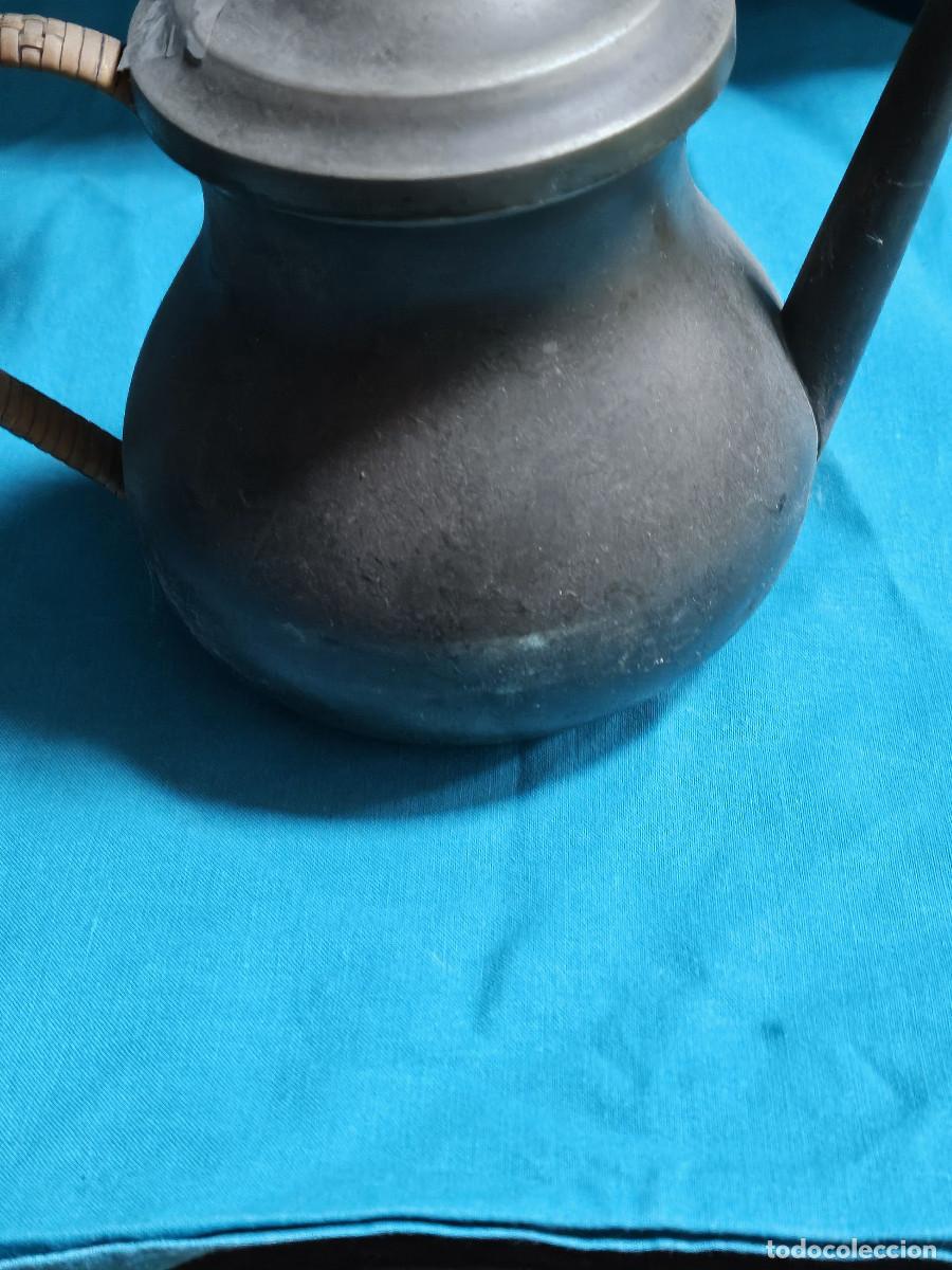 Antig&uuml;edades: tetera de metal antigua - Foto 3