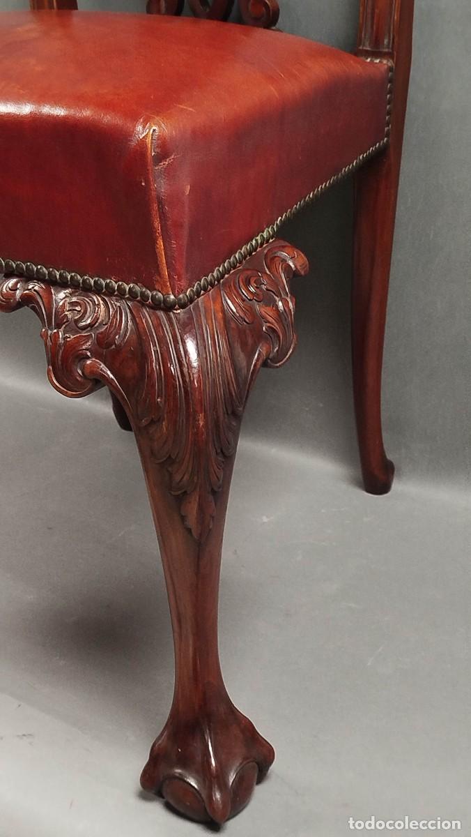 Antig&uuml;edades: SILLA ESTILO CHIPPENDALE CUERO BURDEOS Y MADERA CAOBA - Foto 2