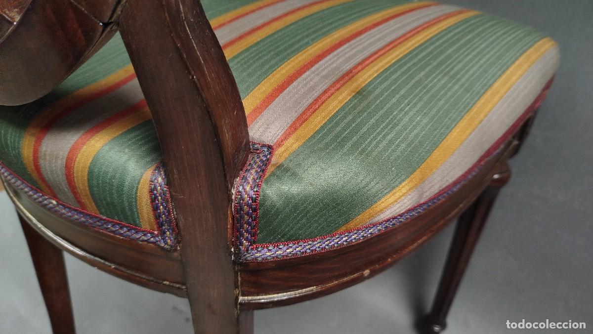 Antig&uuml;edades: SILLA DE MADERA TALLADA - Foto 9