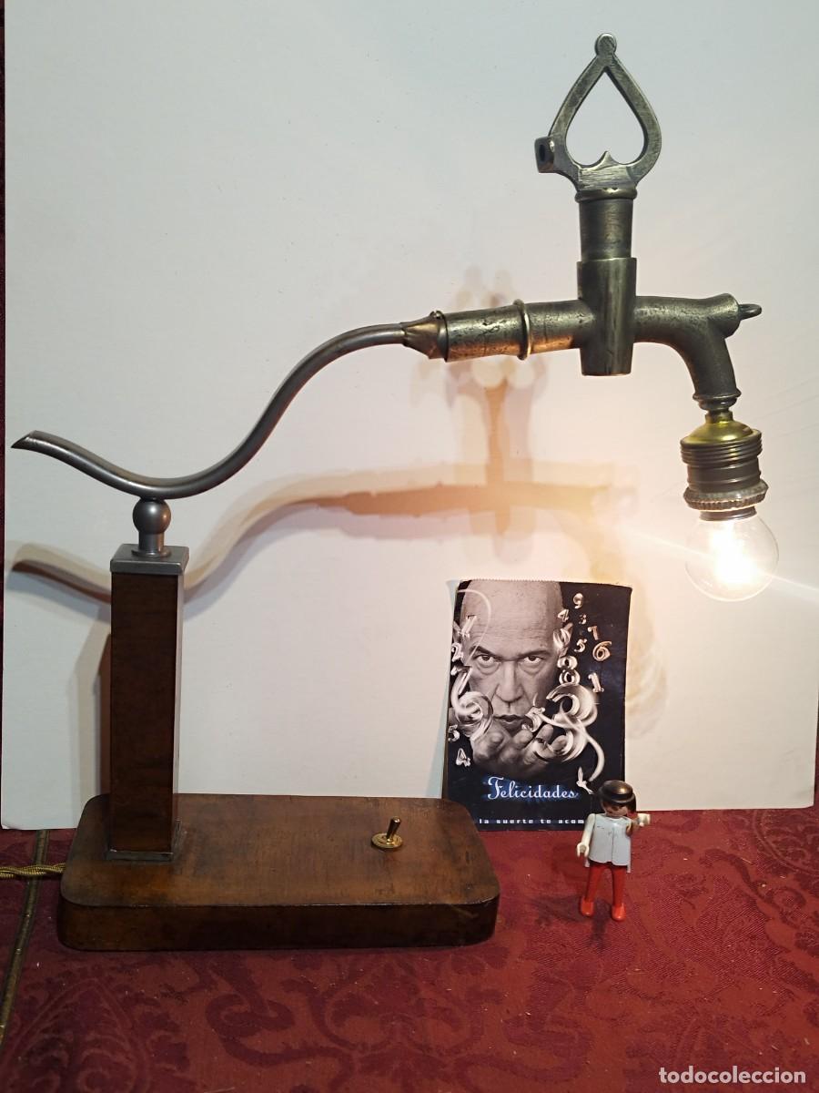 Antig&uuml;edades: LAMPARA DISE&Ntilde;O STEAMPUNK - GRIFO DE BRONCE - BASE DE MADERA CON INTERRUPTOR - Foto 9