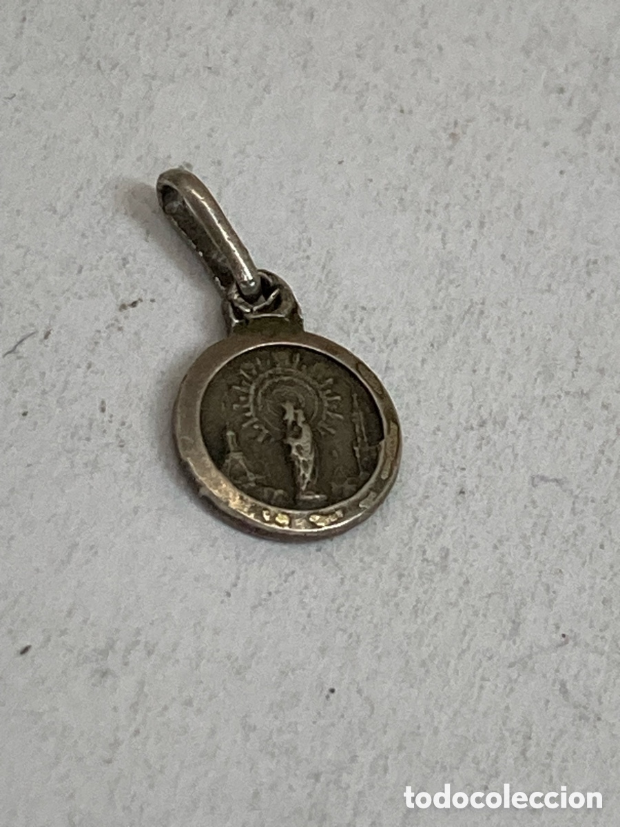 Antig&uuml;edades: Medalla de plata religiosa C476 - Foto 1