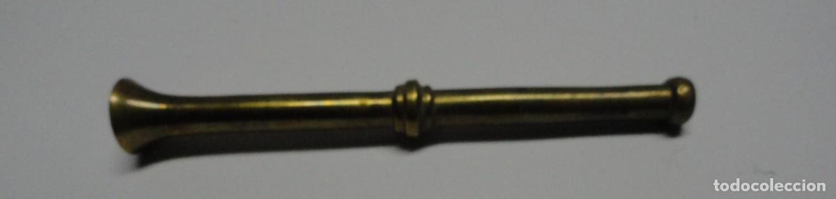 Antig&uuml;edades: Mango de bronce para peque&ntilde;o Almirez. - Foto 2