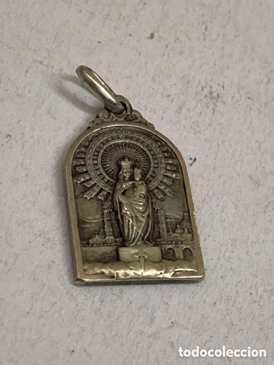 Antig&uuml;edades: Medalla de plata Religiosa C476 - Foto 2