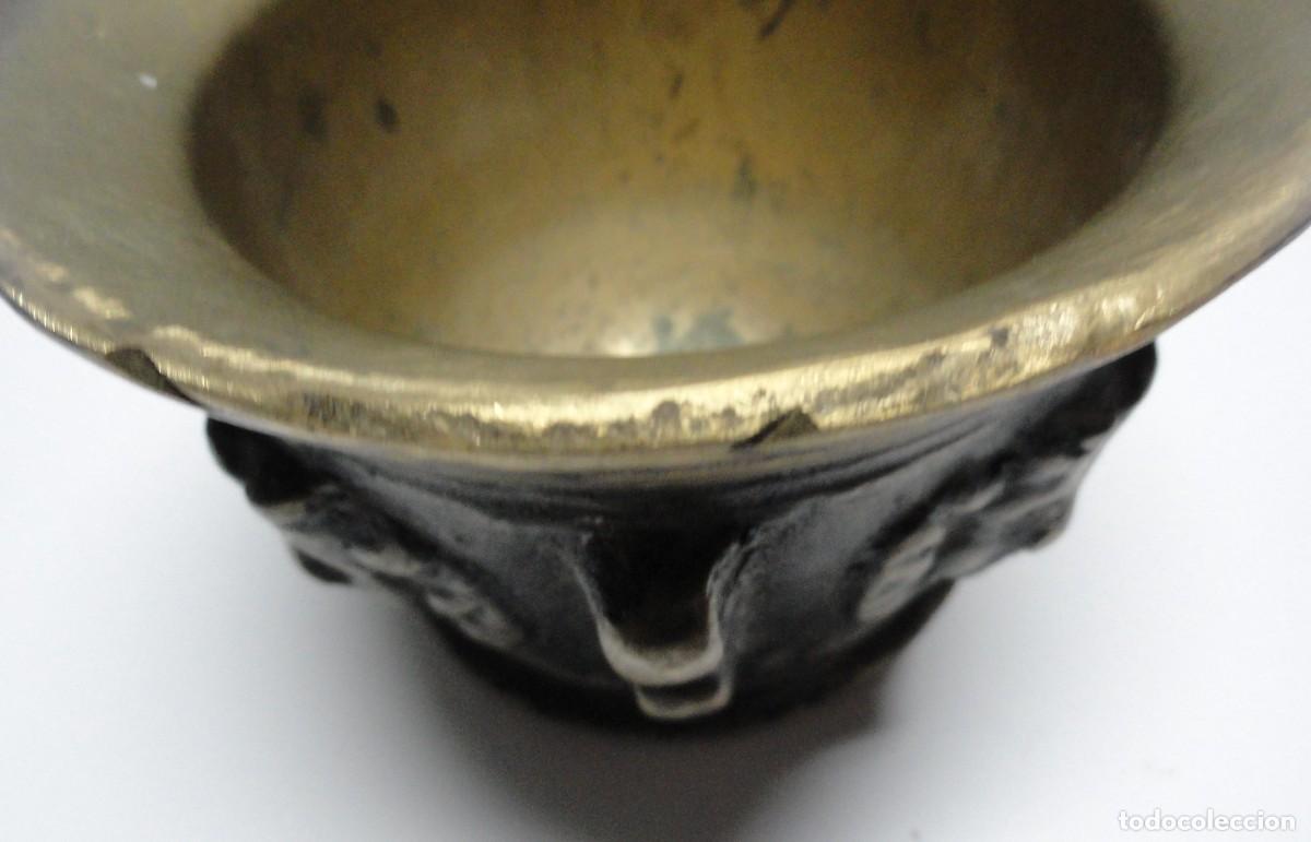 Antig&uuml;edades: Mortero u Almirez antiguo de Bronce. - Foto 2