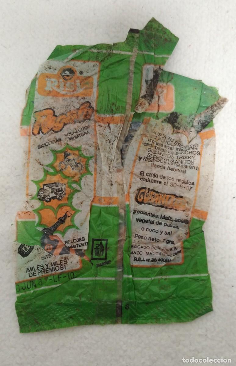 Antig&uuml;edades: Antiguo envoltorio gusanitos Risi - promoci&oacute;n - 1987. - Foto 2
