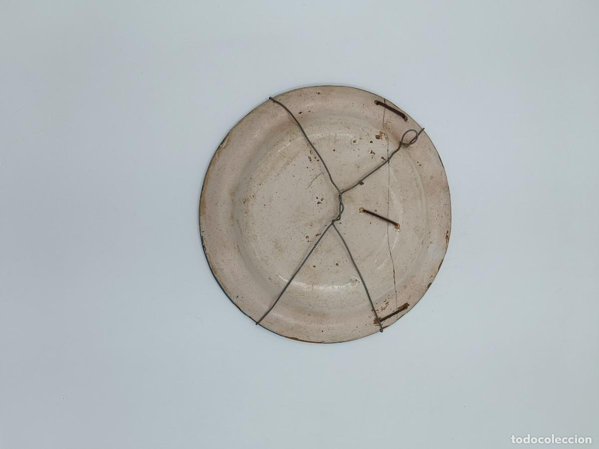 Antig&uuml;edades: PLATO DE CERAMICA DE MANISES - Foto 2
