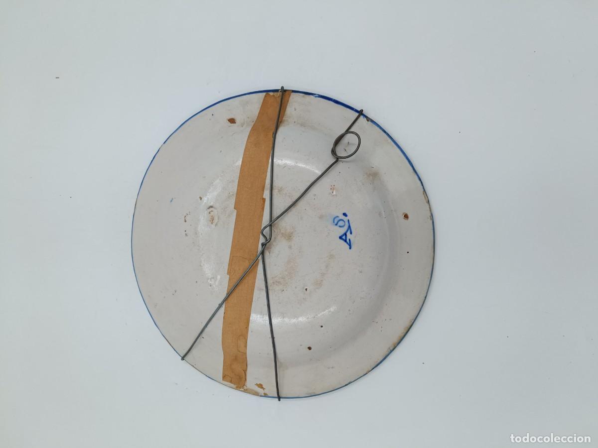 Antig&uuml;edades: PLATO DE CERAMICA DE MANISES - Foto 2