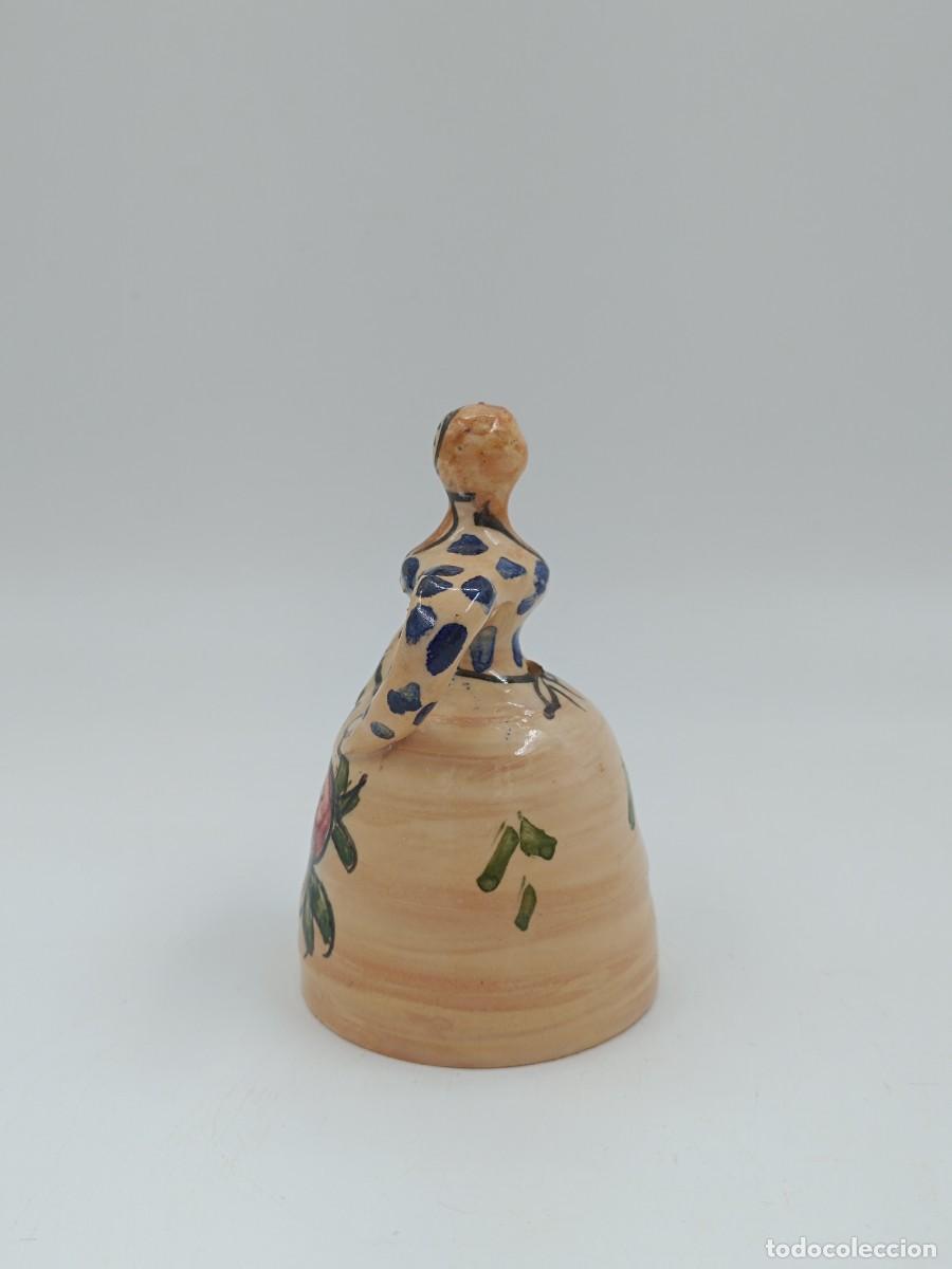 Antig&uuml;edades: CAMPANILLA DE CERAMICA POPULAR - Foto 2