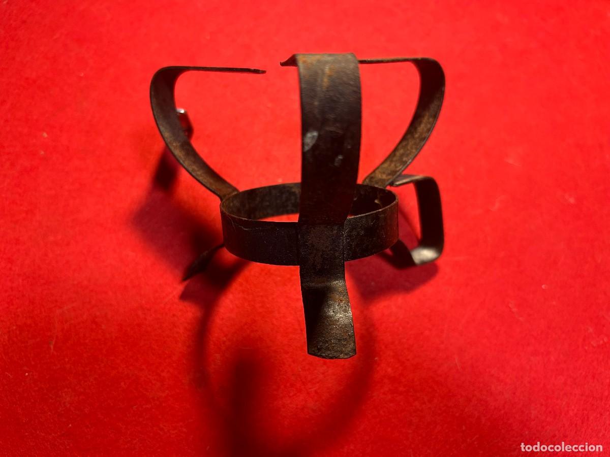 Antig&uuml;edades: Soporte hornillo de gas - Foto 2
