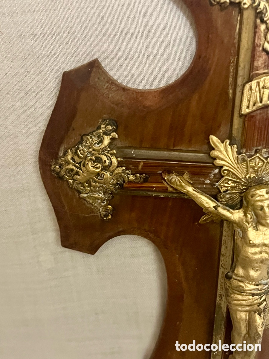 Antig&uuml;edades: ANTIGUA BENDITERA DE MADERA Y METAL - Foto 3
