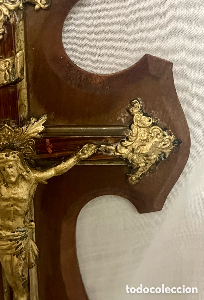 Antig&uuml;edades: ANTIGUA BENDITERA DE MADERA Y METAL - Foto 4
