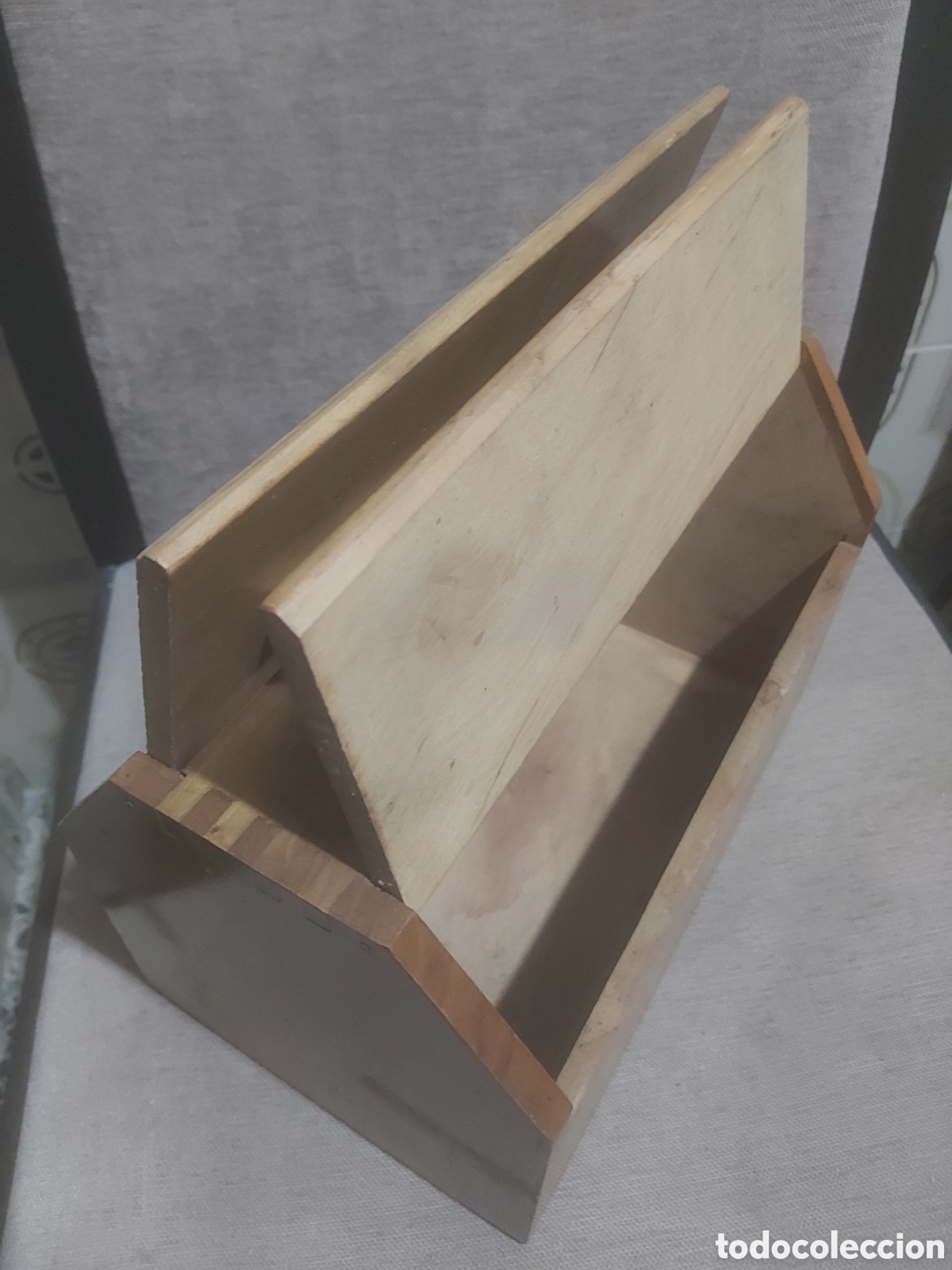 Antig&uuml;edades: Caja limpiabotas de madera. Sin roturas. - Foto 5