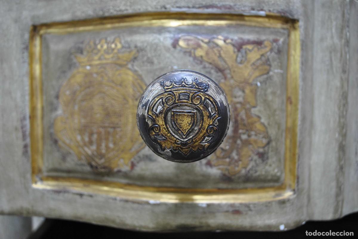 Antig&uuml;edades: C&Oacute;MODA SIGLO XVIII MADERA POLICROMADA - Foto 14
